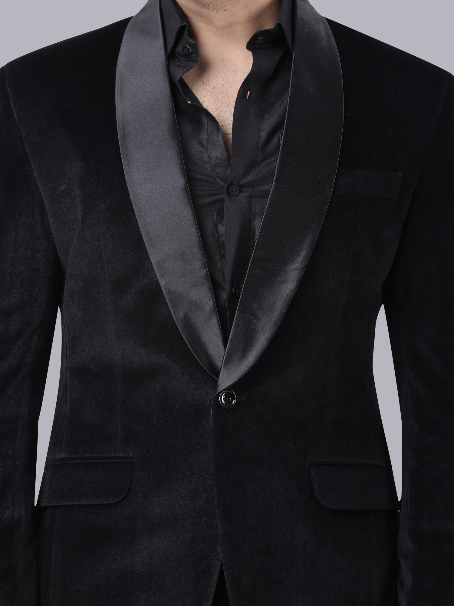 Velvet Noir – Luxury Black Tuxedo Se