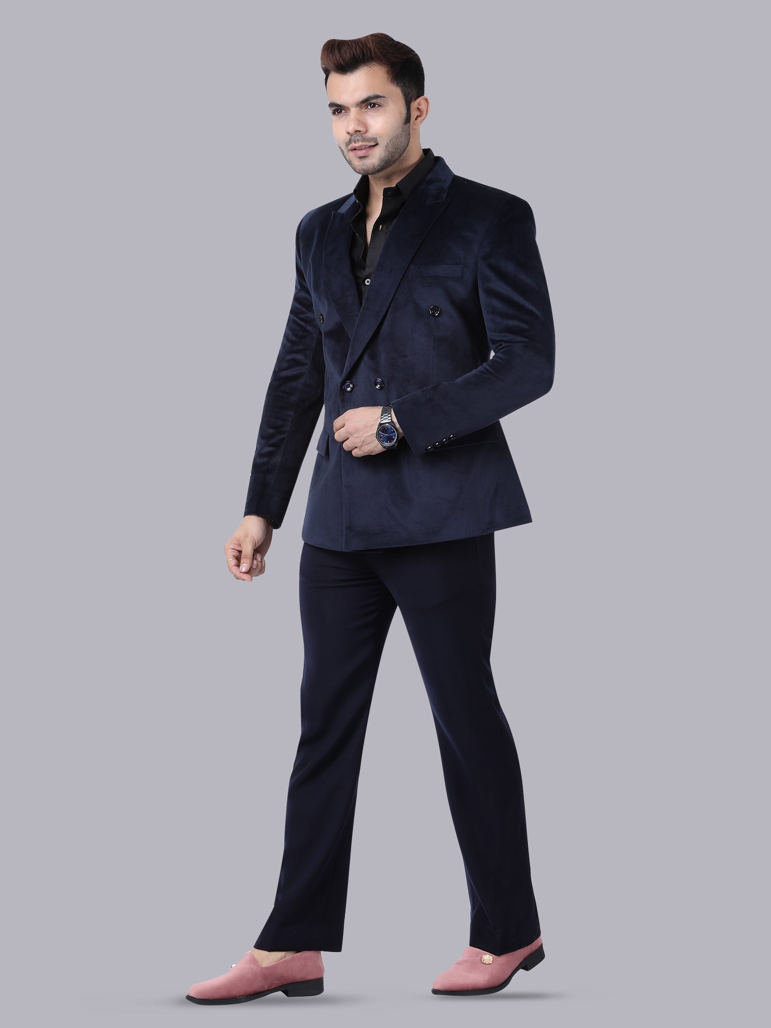 Royal Blue Velvet – Double-Breasted Suit