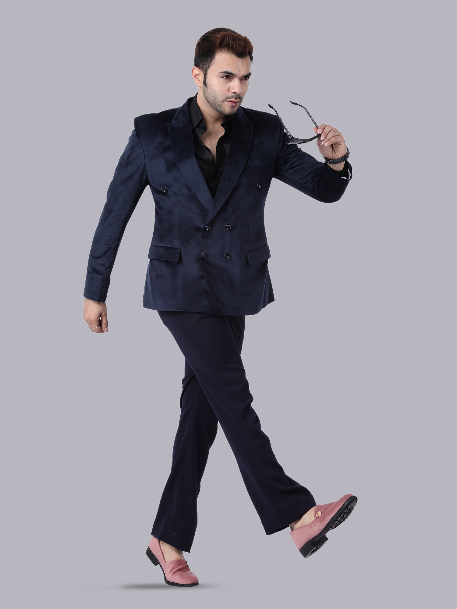 Royal Blue Velvet – Double-Breasted Suit